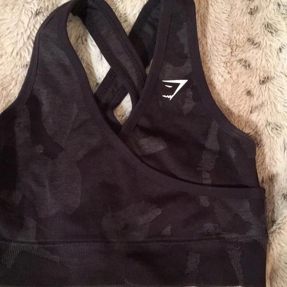 Gymshark Black Sports Bra Moisture-Wicking Racerback NEW - Picture 6 of 10